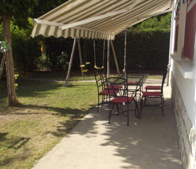 Ferienwohnung Studio En Rez-De-Jardin Dans La Verdure Aix-en-Provence Exterior foto